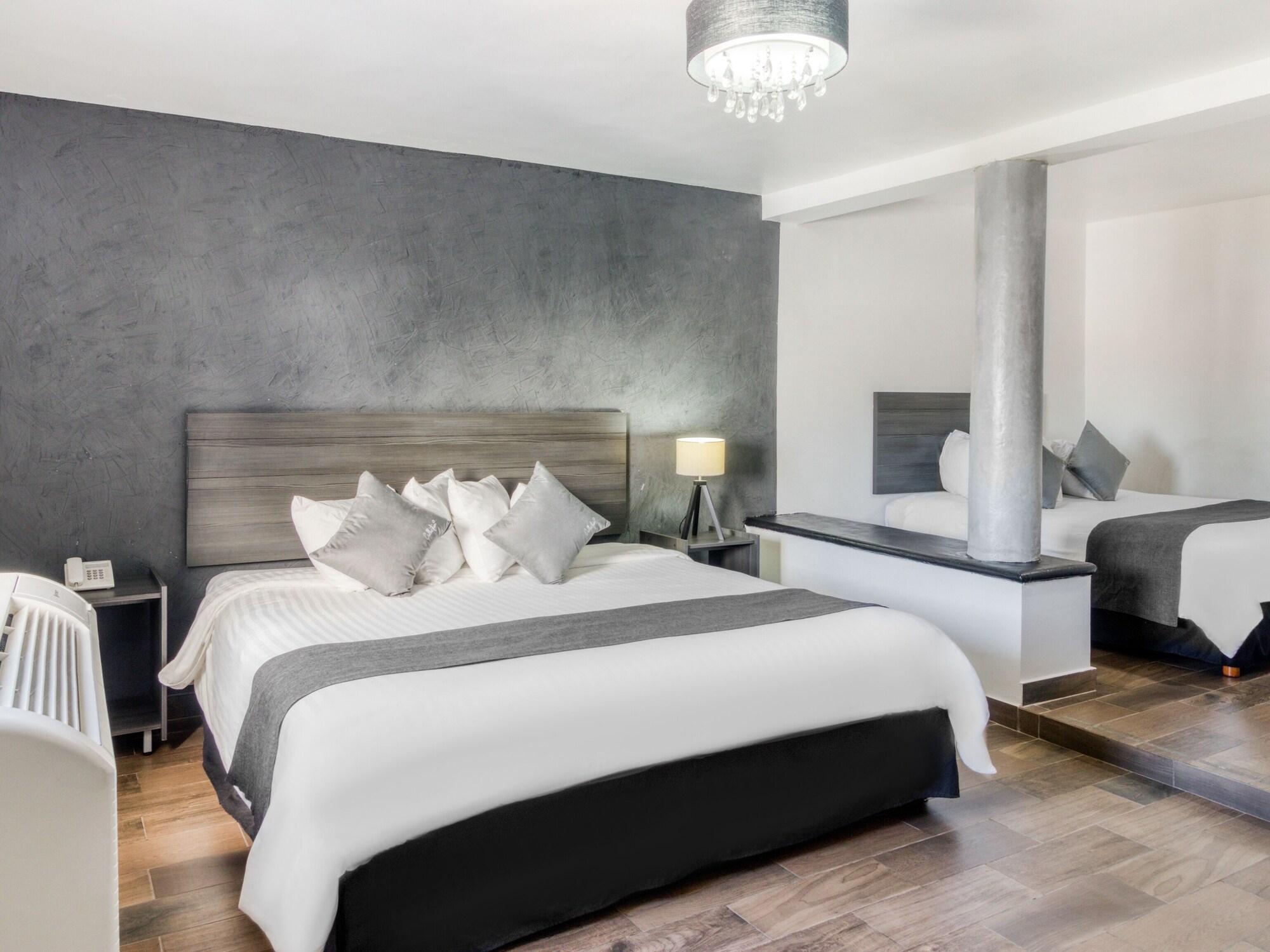 מונטריי Vn Hotel מראה חיצוני תמונה